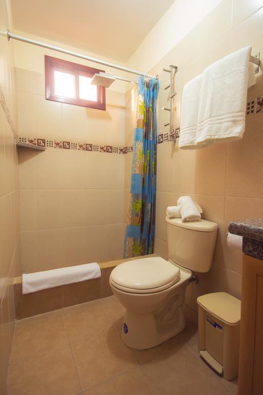 Puerta Sol Inn Manglaralto Ngoại thất bức ảnh
